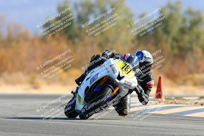 media/Jan-08-2022-SoCal Trackdays (Sat) [[1ec2777125]]/Turn 7 (1035am)/